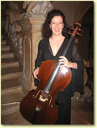 Cellistin Susanne Mueller Violoncello, Auftritte mit klassischer und moderner Musik